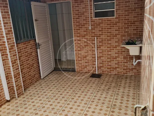 Casa com 125m² 1 quarto e 1 banheiro, para alugar, no bairro Jardim Cliper em São Paulo