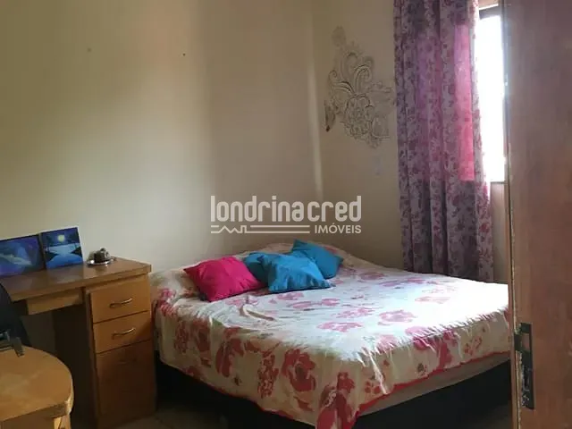 Casa 3 quartos e 2 banheiros, à venda, no bairro Centro em Ibiporã