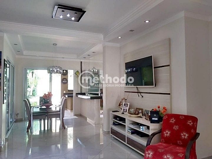 Casa, 4 quartos, 259 m² - Foto 4