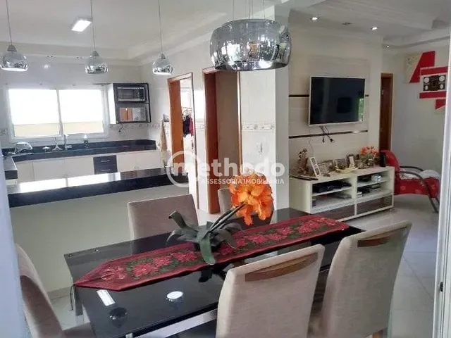 Casa com 300m² 4 quartos e 4 banheiros, à venda, no bairro Roncáglia em Valinhos