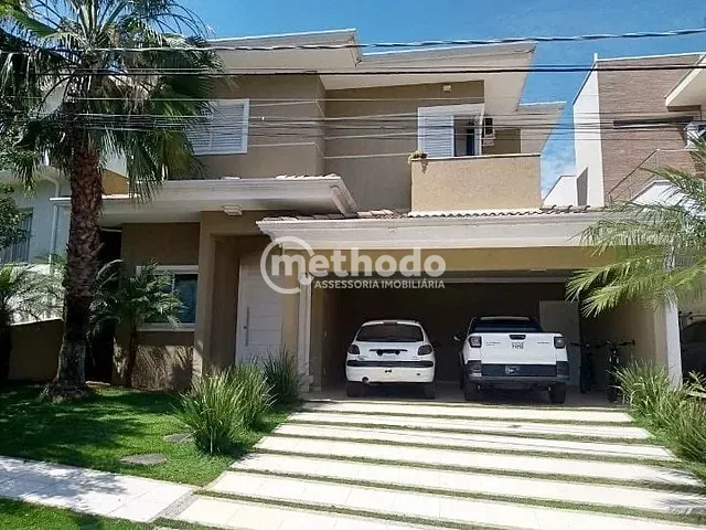 Casa com 300m² 4 quartos e 4 banheiros, à venda, no bairro Roncáglia em Valinhos