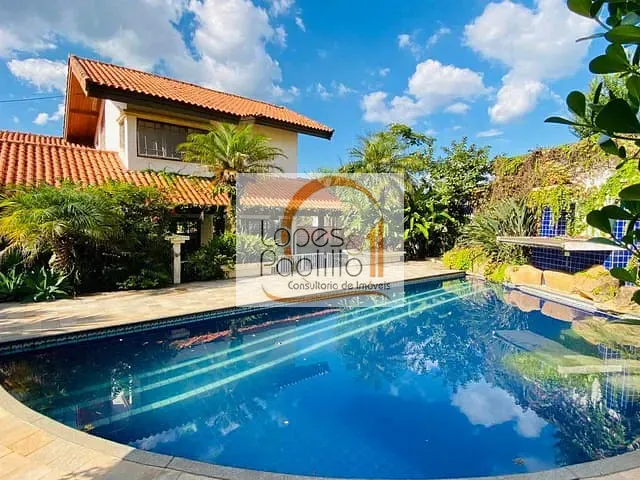 Casa com 715m² 3 quartos e 3 banheiros, à venda, no bairro Vila Gardênia em Atibaia