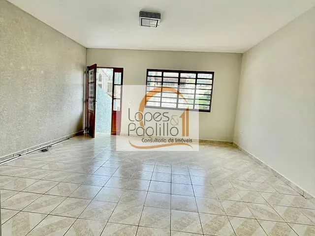Casa com 220m² 3 quartos e 3 banheiros, para alugar, no bairro Jardim Alvinópolis em Atibaia