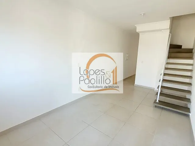 Casa com 82m² 2 quartos e 1 banheiro, para alugar, no bairro Nova Cerejeira em Atibaia