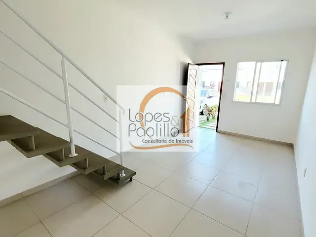 Casa com 82m² 2 quartos e 1 banheiro, para alugar, no bairro Nova Cerejeira em Atibaia