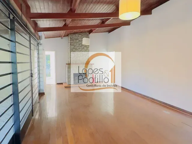 Casa para alugar, no bairro Vila Junqueira em Atibaia