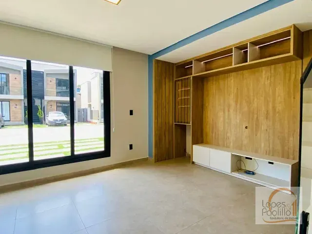 Casa com 200m² 2 quartos e 2 banheiros, à venda, no bairro Chácaras Interlagos em Atibaia