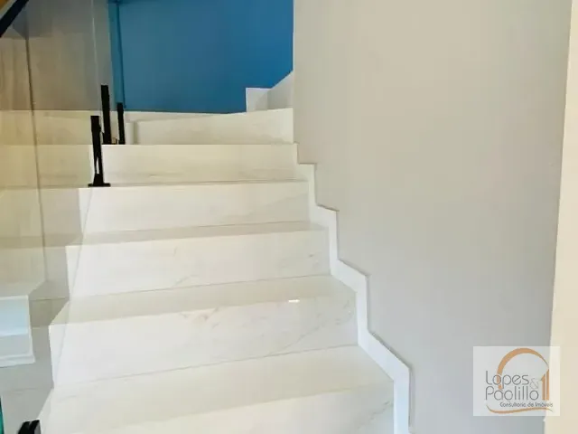 Casa com 200m² 2 quartos e 2 banheiros, à venda, no bairro Chácaras Interlagos em Atibaia