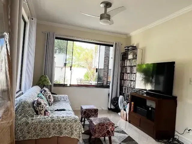 Casa com 447m² 5 quartos e 5 banheiros, à venda, no bairro Conjunto Residencial Esplanada do Sol em São José dos Campos