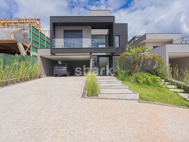 Casa com 490m² 4 quartos e 6 banheiros, à venda, no bairro Alphaville em Santana de Parnaíba