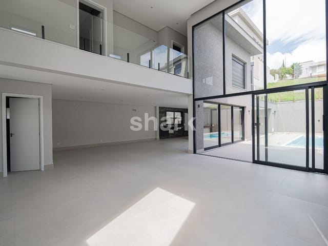 Casa com 490m² 4 quartos e 6 banheiros, à venda, no bairro Alphaville em Santana de Parnaíba