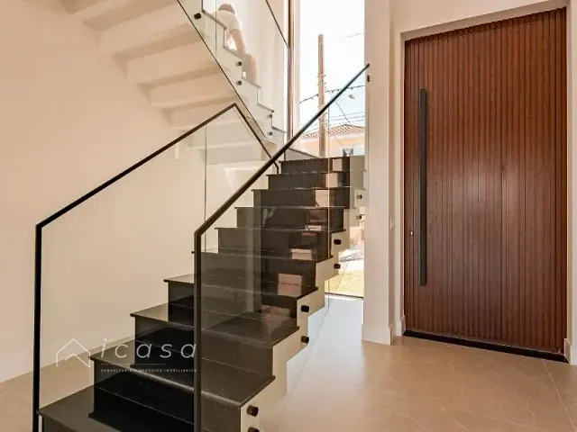 Casa com 360m² 4 quartos e 5 banheiros, à venda, no bairro Alphaville em Santana de Parnaíba