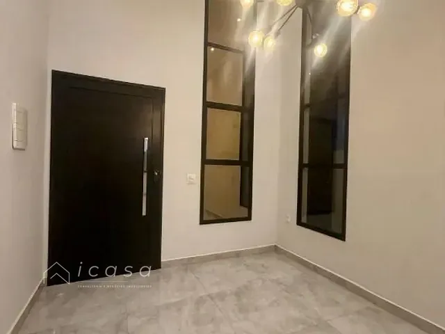 Casa com 250m² 3 quartos e 2 banheiros, à venda, no bairro Residencial Colinas. em Caçapava