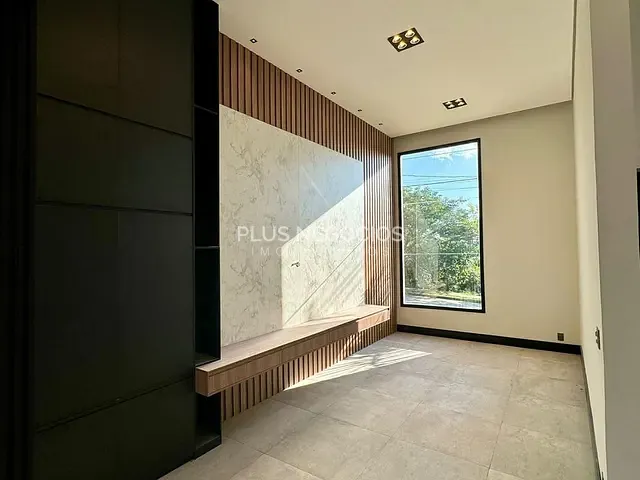 Casa com 353m² 3 quartos e 4 banheiros, à venda, no bairro Iporanga em Sorocaba