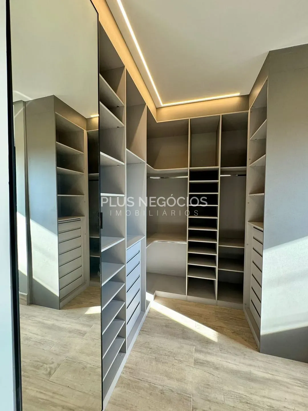 Casa, 3 quartos, 274 m² - Foto 13