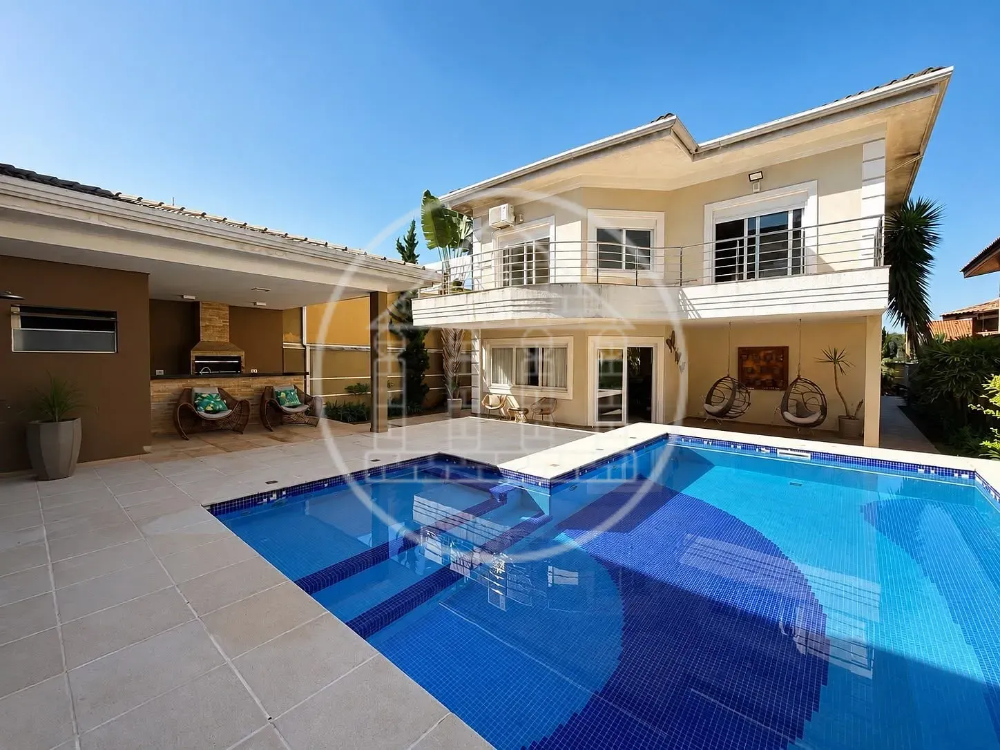 Casa, 4 quartos, 433 m² - Foto 1
