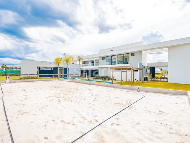 Casa com 2430m² 4 quartos e 6 banheiros, à venda, no bairro Condomínio Terras de São José em Itu