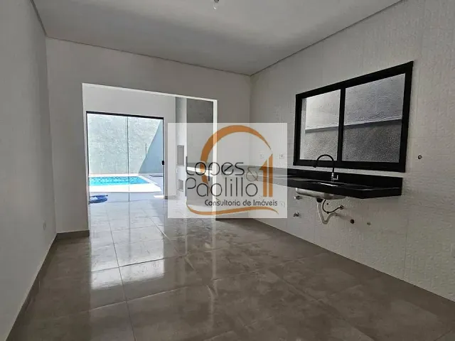 Casa com 150m² 3 quartos e 1 banheiro, à venda, no bairro Jardim do Lago em Atibaia