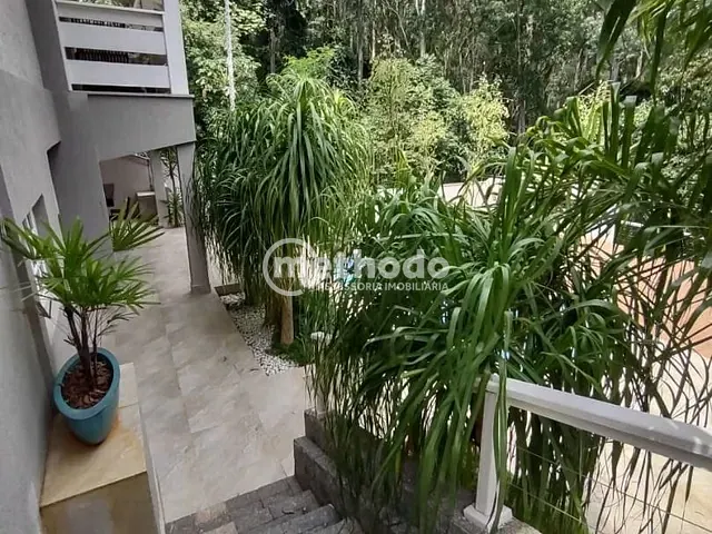 Casa com 800m² 3 quartos e 5 banheiros, para alugar, no bairro Vista Alegre em Vinhedo
