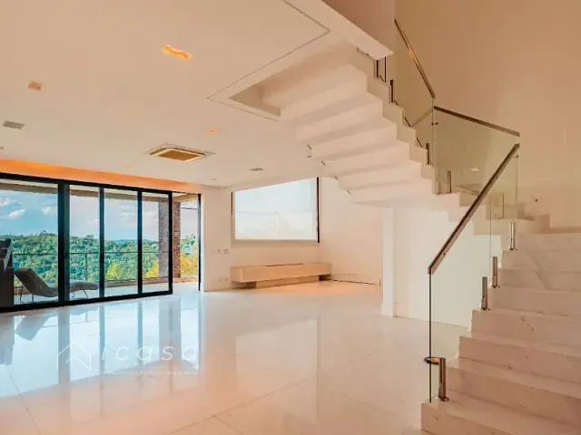 Casa com 1094m² 6 quartos e 11 banheiros, à venda, no bairro Alphaville em Santana de Parnaíba