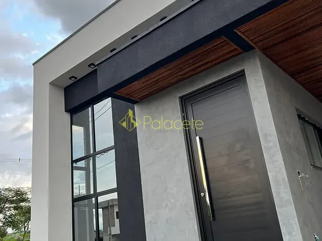 Casa com 305m² 3 quartos e 3 banheiros, à venda, no bairro Jardim Marlene Miranda em Taubaté