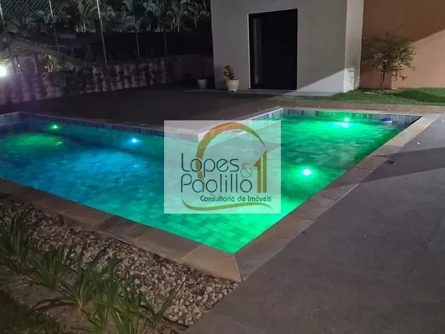 Casa com 750m² 3 quartos e 3 banheiros, para alugar, no bairro Parque Residencial Atibaia em Atibaia