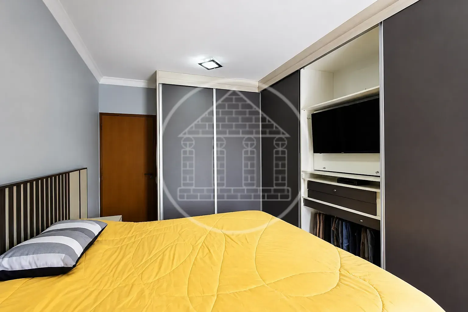 Casa, 3 quartos, 236 m² - Foto 15