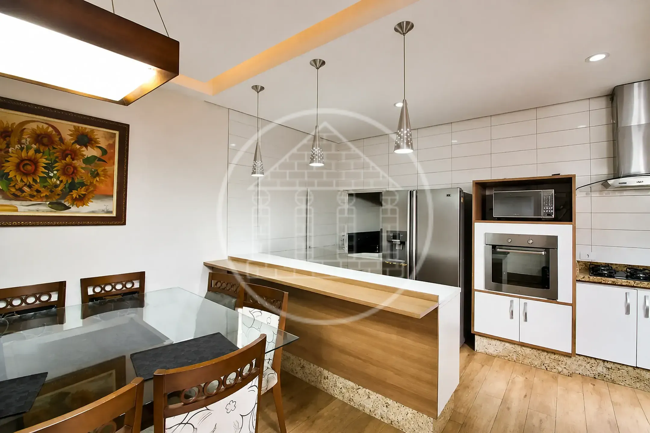 Casa, 3 quartos, 236 m² - Foto 1