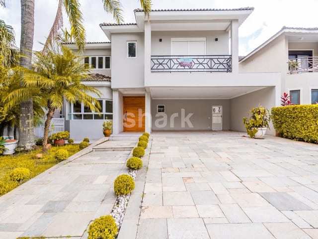 Casa com 490m² 4 quartos e 6 banheiros, à venda ou para alugar, no bairro Alphaville em Santana de Parnaíba