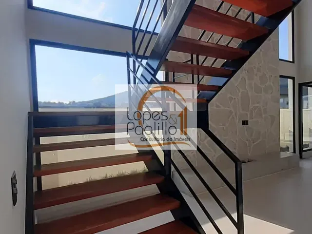 Casa com 360m² 4 quartos e 5 banheiros, à venda, no bairro Condomínio Residencial Ecoville em Atibaia