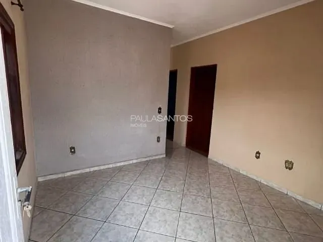 Casa com 126m² 2 quartos e 2 banheiros, à venda, no bairro Vila Fiori em Sorocaba