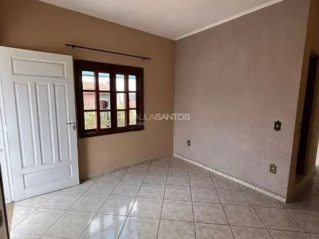 Casa com 126m² 2 quartos e 2 banheiros, à venda, no bairro Vila Fiori em Sorocaba