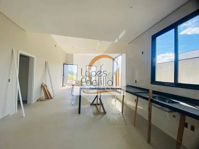 Casa com 384m² 3 quartos e 4 banheiros, à venda, no bairro Condomínio Serras de Atibaia I em Atibaia