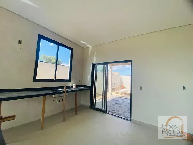 Casa com 384m² 3 quartos e 4 banheiros, à venda, no bairro Condomínio Serras de Atibaia I em Atibaia