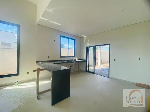 Casa com 384m² 3 quartos e 4 banheiros, à venda, no bairro Condomínio Serras de Atibaia I em Atibaia
