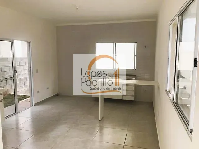 Casa com 111m² 2 quartos e 2 banheiros, à venda, no bairro Jardim São Felipe em Atibaia