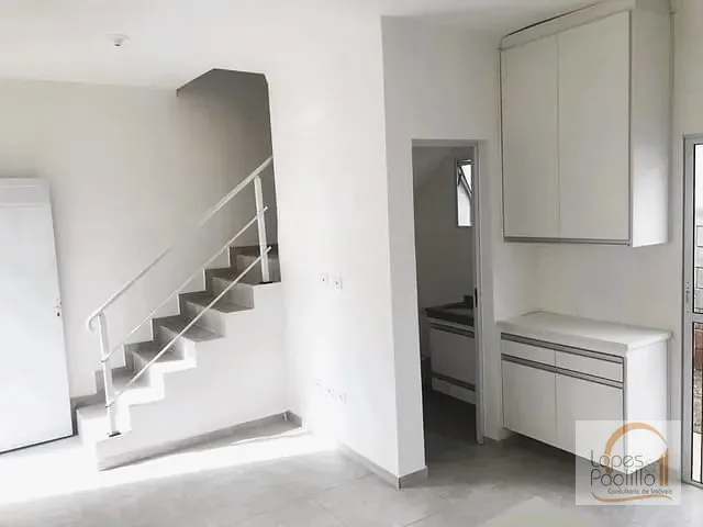 Casa com 111m² 2 quartos e 2 banheiros, à venda, no bairro Jardim São Felipe em Atibaia
