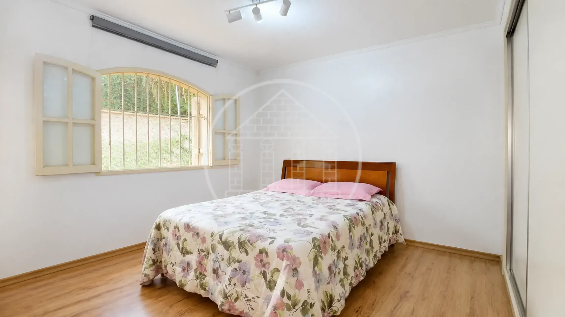 Casa, 3 quartos, 280 m² - Foto 9