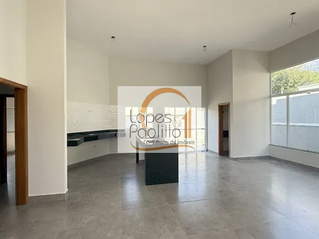 Casa com 367m² 3 quartos e 2 banheiros, à venda, no bairro Retiro das Fontes em Atibaia