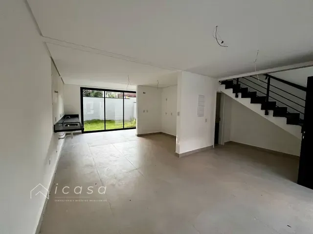 Casa com 146m² 3 quartos e 3 banheiros, à venda, no bairro Urbanova em São José dos Campos