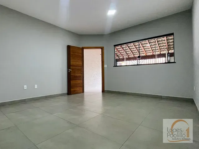 Casa com 150m² 2 quartos e 1 banheiro, à venda, no bairro Jardim Alvinópolis em Atibaia