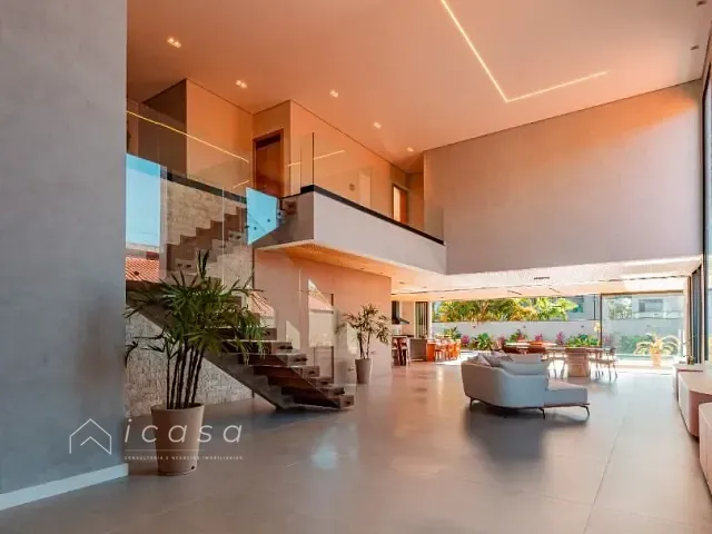Casa com 668m² 5 quartos e 6 banheiros, à venda, no bairro Jardim do Golf I em Jandira