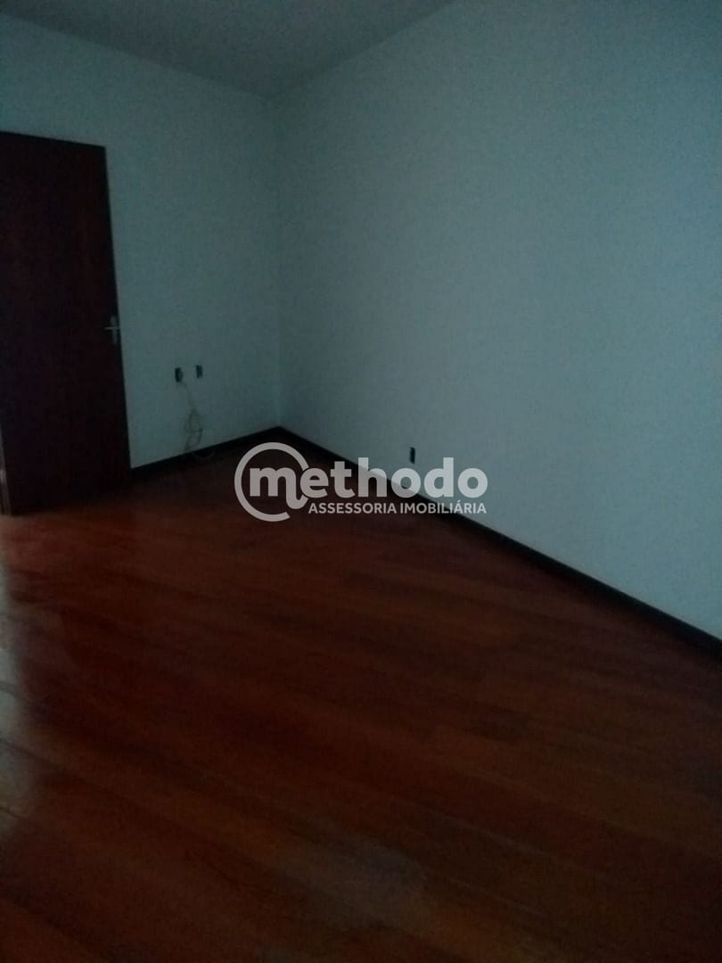Casa, 3 quartos, 300 m² - Foto 21