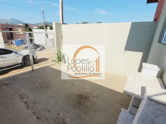 Casa com 72m² 2 quartos e 1 banheiro, para alugar, no bairro Santa Fé em Bom Jesus dos Perdões