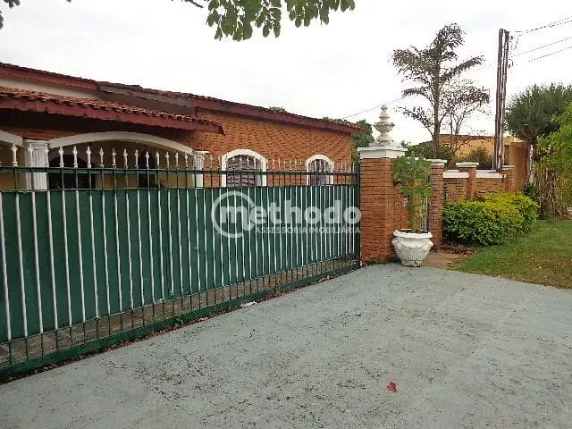 Casa com 974m² 3 quartos e 2 banheiros, à venda, no bairro Jardim Conceição (Sousas) em Campinas