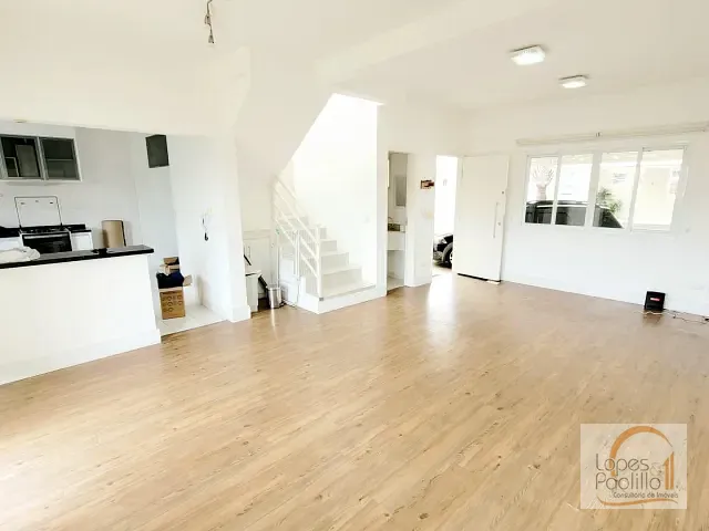 Casa com 189m² 3 quartos e 3 banheiros, para alugar, no bairro Jardim das Flores em Atibaia