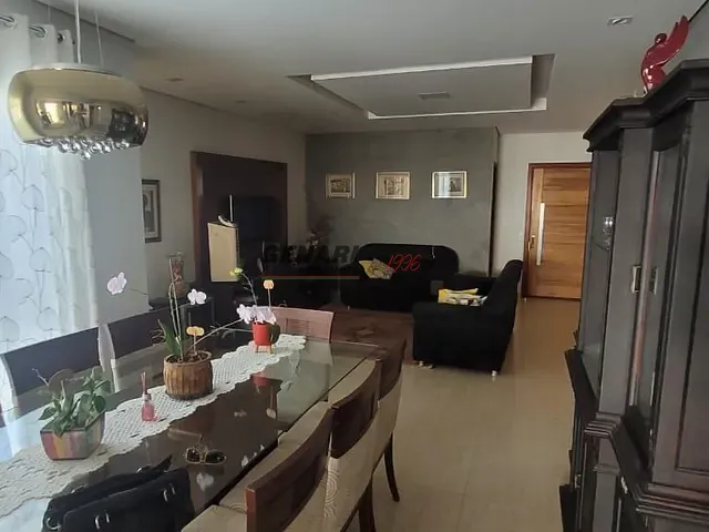 Casa com 341m² 3 quartos e 4 banheiros, à venda, no bairro Jardim Residencial Alto de Itaici em Indaiatuba