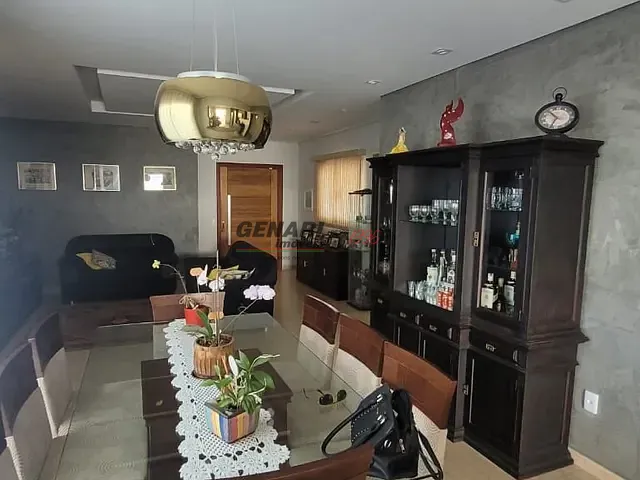 Casa com 341m² 3 quartos e 4 banheiros, à venda, no bairro Jardim Residencial Alto de Itaici em Indaiatuba