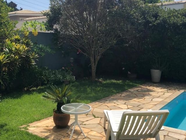 Casa com 532m² 4 quartos e 3 banheiros, à venda, no bairro Alphaville em Santana de Parnaíba