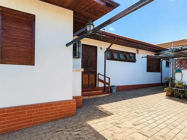 Casa com 569m², à venda, no bairro Interlagos em São Paulo